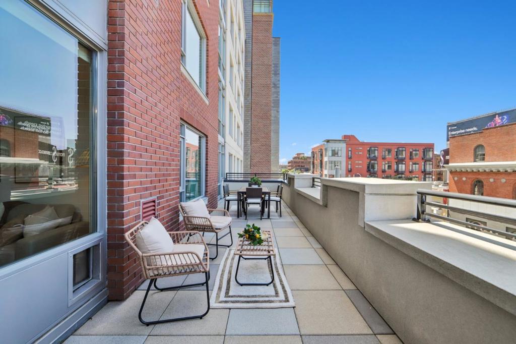 177 Townsend Street #435