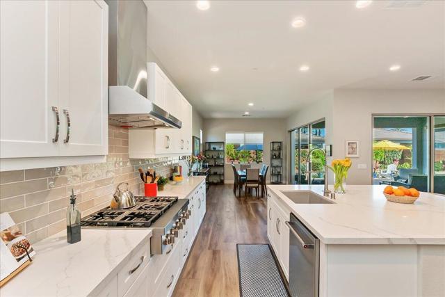 82440 Crane Drive, Indio CA: https://media.crmls.org/mediaz/2b3f449a-eb57-4003-b0df-3737f7e8b685.jpg