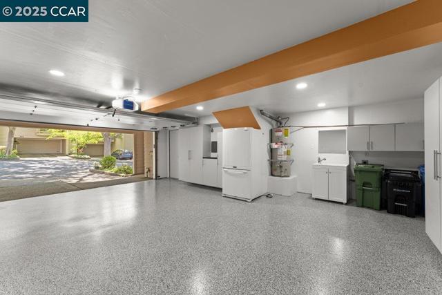 412 Woodminster, Moraga CA: https://media.crmls.org/mediaz/2b3f9cf9-b618-4802-9d5a-63731e3c03e6.jpg