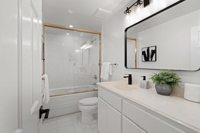 788 Mayten Tree Court, Sunnyvale CA: https://media.crmls.org/mediaz/2b405e89-a8d5-446e-9ede-922165f5d8d8.jpg