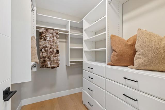 Image 15 of 25 For 1950 Hackett Avenue