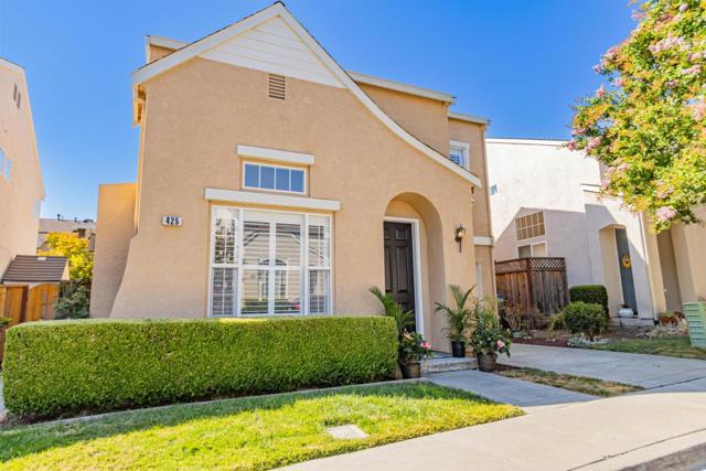 425 Knollcrest Avenue, San Jose CA: https://media.crmls.org/mediaz/2b4120ad-1edc-4180-b176-d0d8a00972ac.jpg