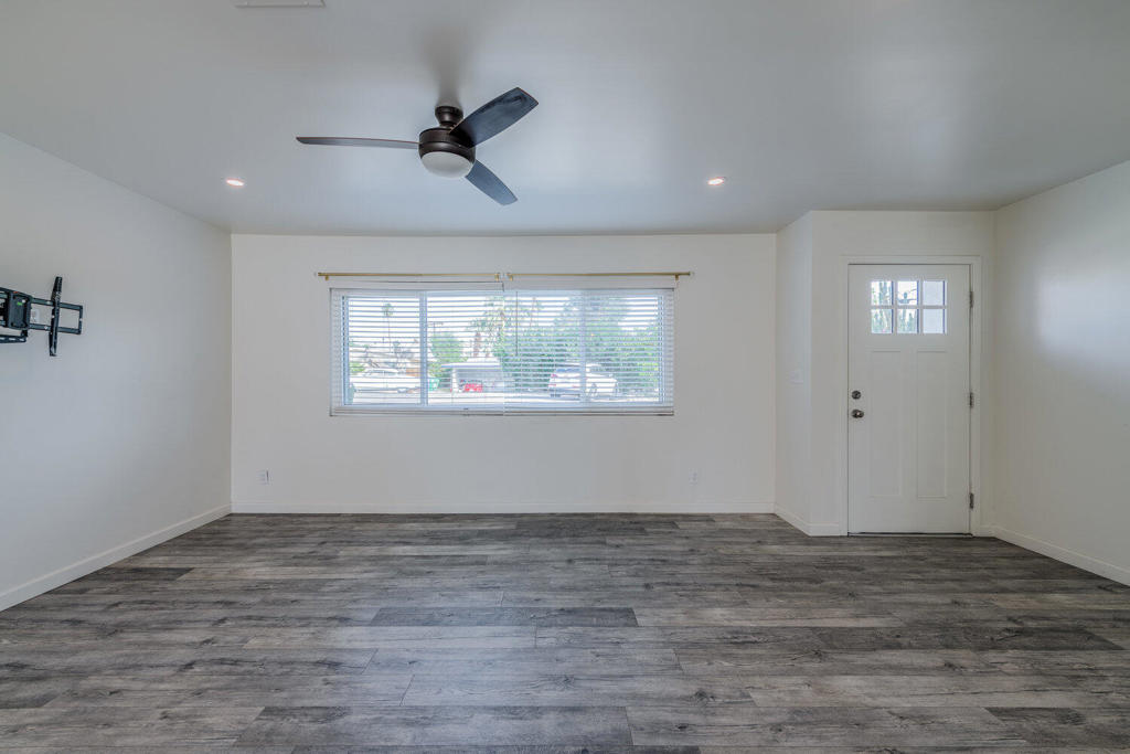 MLS #219138812DA image #6