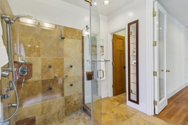 4463 Maryland St, San Diego CA: https://media.crmls.org/mediaz/2b42c969-7c04-4539-91fd-90072519c1e3.jpg