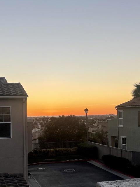802 Azalea Ave, San Marcos CA: https://media.crmls.org/mediaz/2b42cb07-ca6e-48ec-b6b1-d0c7f5b1c7d8.jpg