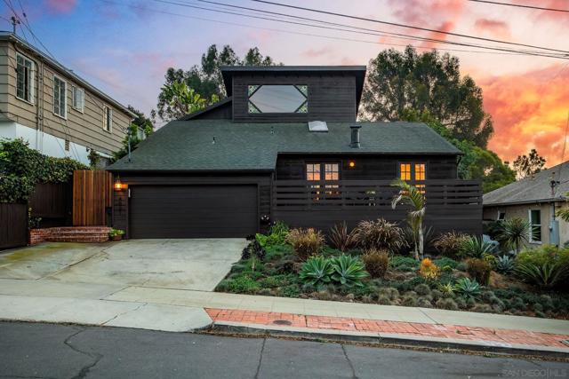 4021 Bernice Dr, San Diego CA: https://media.crmls.org/mediaz/2b430af3-0e74-4afe-97c1-d4da9ee3b677.jpg