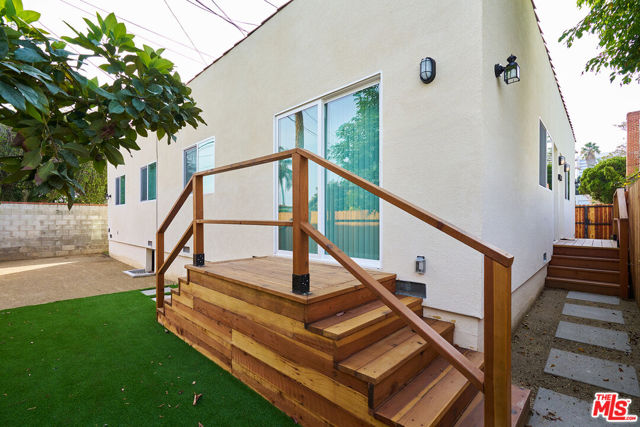 Image 3 for 1738 Kelton Ave, Los Angeles, CA 90024
