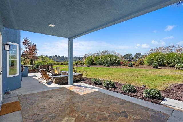 Detail Gallery Image 24 of 30 For 3664 Lorimer Ln, Encinitas,  CA 92024 - 5 Beds | 4 Baths