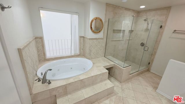1654 Michael Lane, Pacific Palisades CA: https://media.crmls.org/mediaz/2b43985c-b61d-4045-93cc-bc672fd26f42.jpg