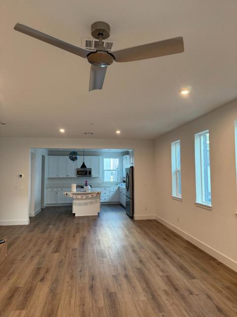 923 Layola Lane, Morgan Hill CA: https://media.crmls.org/mediaz/2b43fc5c-45bf-415e-9d61-98f95582e945.jpg