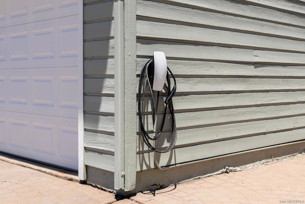 MLS #250034940SD img 50