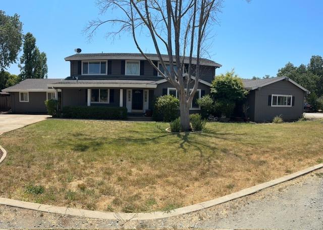 13175 Chaparral Road, Morgan Hill CA: https://media.crmls.org/mediaz/2b44a7b9-f276-4888-9d30-174bab09c676.jpg