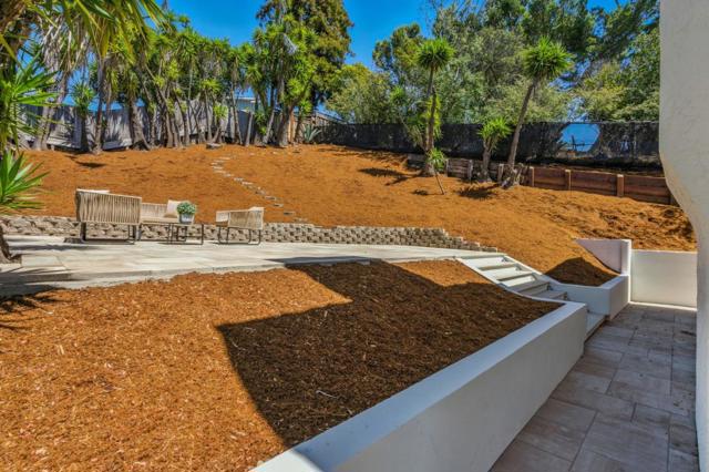 324 Clifton Avenue, San Carlos CA: https://media.crmls.org/mediaz/2b44bc82-baa7-4db4-8b09-a4821eecccda.jpg