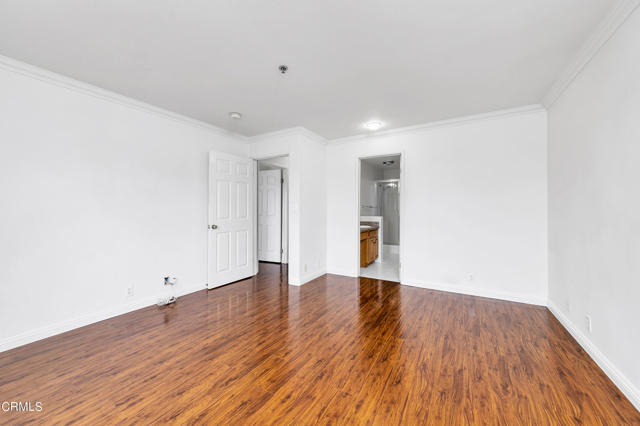Detail Gallery Image 14 of 19 For 335 E Broadway #7,  San Gabriel,  CA 91776 - 3 Beds | 2/1 Baths