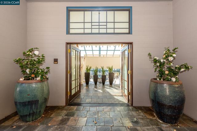 Image 2 of 55 For 319 Tappan Ter