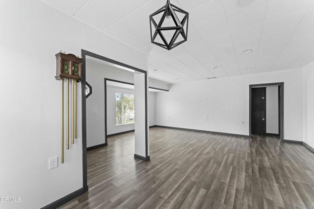 269 Sheppard Road, Santa Paula CA: https://media.crmls.org/mediaz/2b4678cd-c3ad-4a0e-9151-114421ba2f8b.jpg