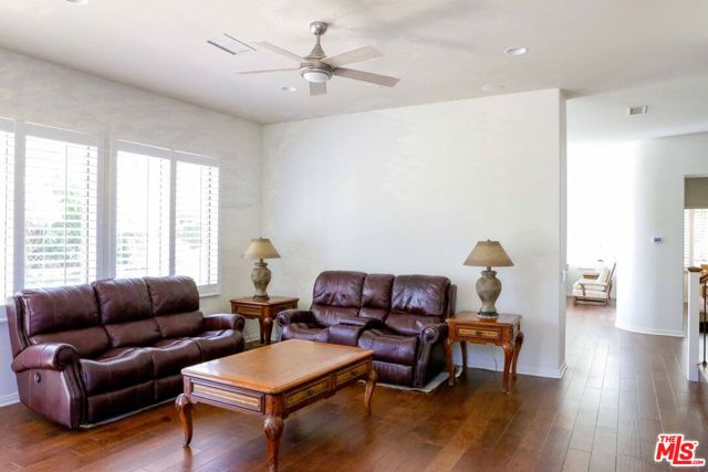 Image 8 of 36 For 5338 Via Dolores