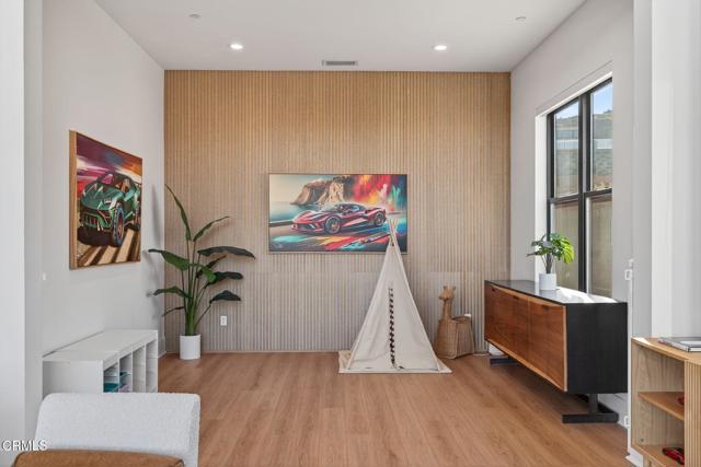 Detail Gallery Image 22 of 77 For 11862 N Hillsborough Ln, Porter Ranch,  CA 91326 - 5 Beds | 5/1 Baths