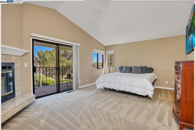 5160 Edgeview Dr, Discovery Bay CA: https://media.crmls.org/mediaz/2b47bf88-5555-489f-8fa1-30a8c3aa1244.jpg
