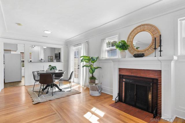 4749 Choctaw Dr, San Diego CA: https://media.crmls.org/mediaz/2b47e1aa-d83f-4b6d-b238-cdeb9cfdb210.jpg