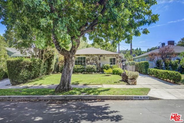 11516 Albers Street photo 6