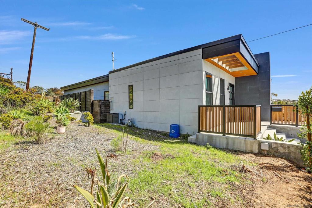 MLS #250022021SD img 48