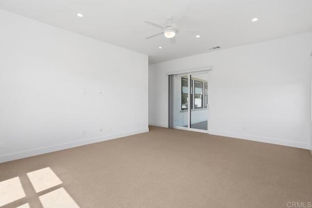 1212 Stonemark Place, Vista CA: https://media.crmls.org/mediaz/2b498c4d-6b32-45c9-ba78-e61b700deb5e.jpg