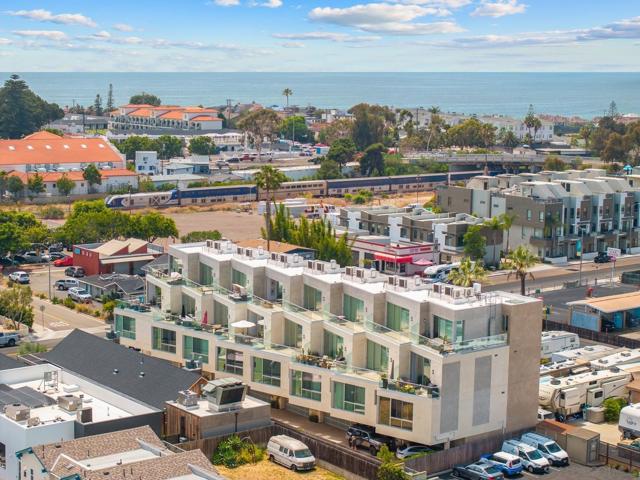Listing Details for 2646 State St  D, Carlsbad, CA 92008