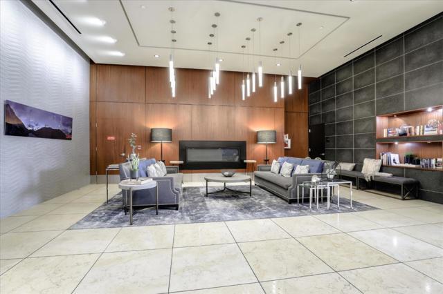 88 E San Fernando, San Jose CA: https://media.crmls.org/mediaz/2b4b7fbf-ab24-444e-8802-905fda3d0286.jpg