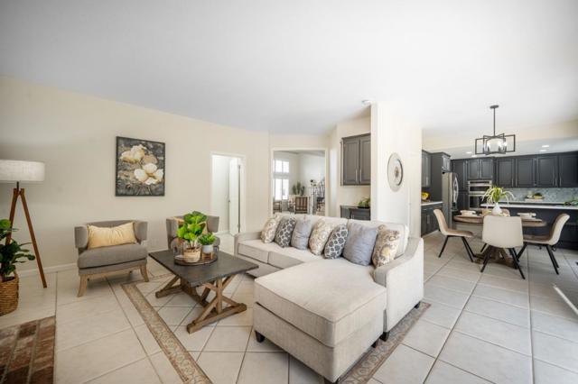 17440 Calle Mazatan, Morgan Hill CA: https://media.crmls.org/mediaz/2b4bc206-e613-4fde-8657-b32e2d585ec8.jpg