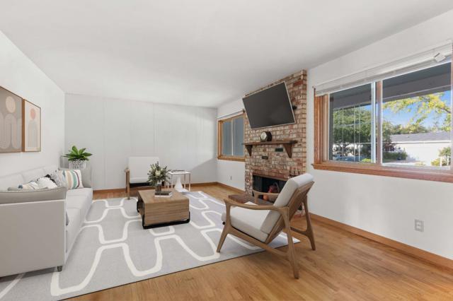 1607 Clarkspur Lane, San Jose CA: https://media.crmls.org/mediaz/2b4c41ee-68de-48df-884c-2e78fe8147fd.jpg