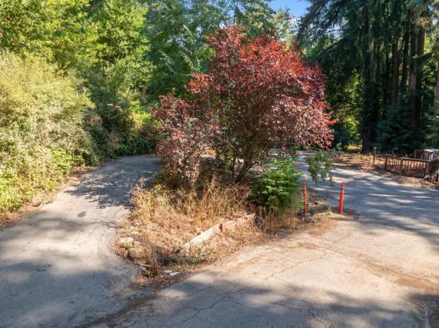 15840 Old County Highway, Boulder Creek CA: https://media.crmls.org/mediaz/2b4cca26-9f69-49ff-a222-0447705bd280.jpg