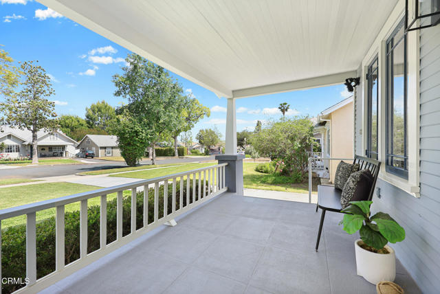 1309 Sinaloa Avenue, Pasadena CA: https://media.crmls.org/mediaz/2b4d3589-39a2-4378-a2ce-15925938c474.jpg