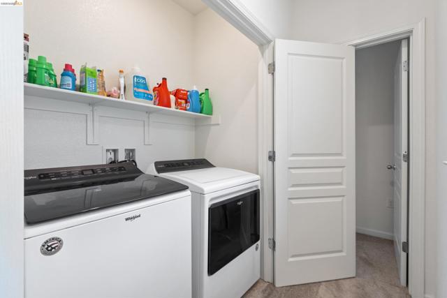 Image 39 of 58 For 16306 Ridgehaven Dr  Unit 104