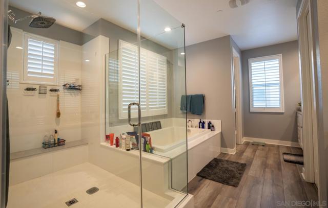 1417 Stearns Whard Rd, Chula Vista CA: https://media.crmls.org/mediaz/2b4d6878-9ee9-44f1-abba-e9a78cd43fe7.jpg