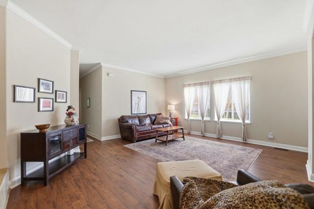 491 Mill Pond Drive, San Jose CA: https://media.crmls.org/mediaz/2b4dfc08-fe47-449f-9fa7-01522800acaf.jpg