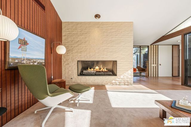 695 N Camino Real, Palm Springs CA: https://media.crmls.org/mediaz/2b4e6217-ede4-4132-8ab3-3dbfd5691c45.jpg