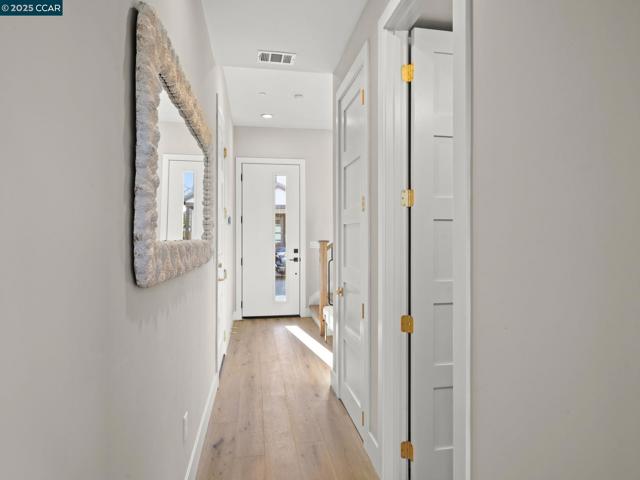 245 Haleena Place, Walnut Creek CA: https://media.crmls.org/mediaz/2b4e6564-ac82-480f-a453-17028f342894.jpg