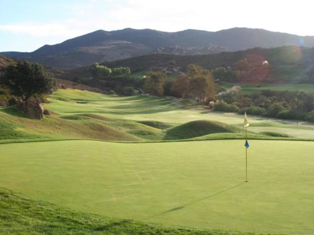 14027 Jamul Dr, Jamul CA: https://media.crmls.org/mediaz/2b4ec499-187c-4fd8-ab75-a8da7e9fc9c7.jpg