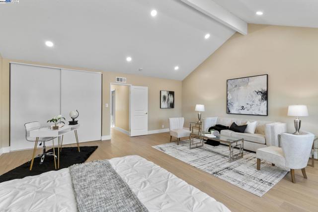 5139 Dryden Ct, Newark CA: https://media.crmls.org/mediaz/2b4fee86-c799-4828-9beb-0afb4ac8bd57.jpg