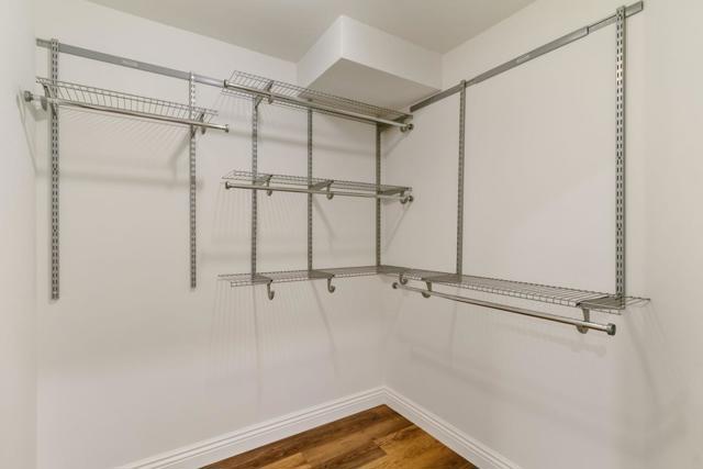1499 Oak Grove Avenue, Burlingame CA: https://media.crmls.org/mediaz/2b502f05-d4d4-460b-a82c-9f36bd3ef8cb.jpg