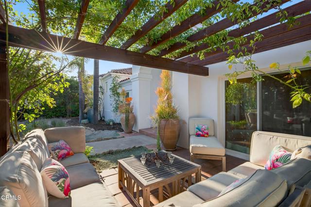 1454 S La Luna Avenue, Ojai CA: https://media.crmls.org/mediaz/2b5097bf-53a6-407c-b495-b7874cdaecdc.jpg