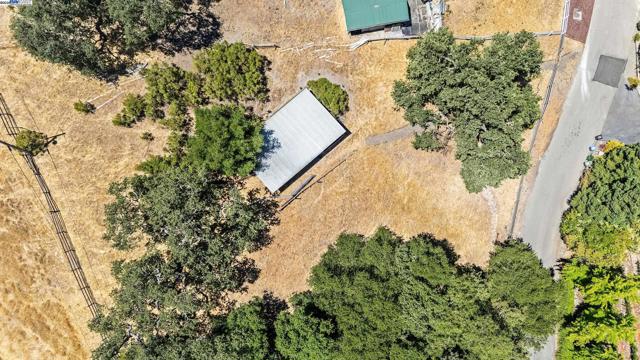 1923 Green Valley Rd, Alamo CA: https://media.crmls.org/mediaz/2b50dc0d-b2c7-4ecb-ad57-e83185bc9b79.jpg
