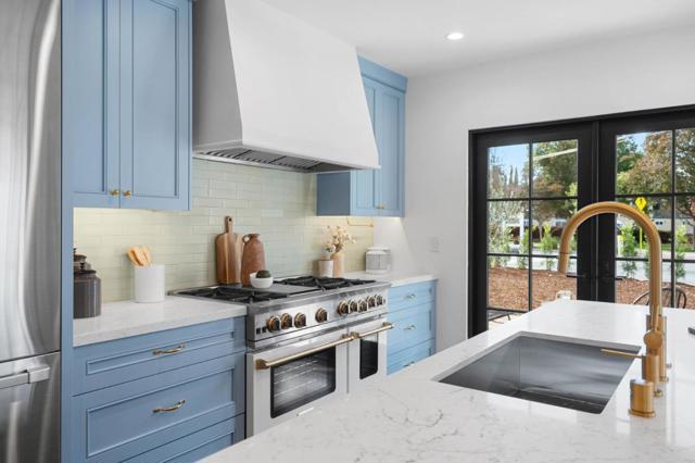 58 Gladys Avenue, Mountain View CA: https://media.crmls.org/mediaz/2b51237b-7e04-41bb-8d04-89d768cb654f.jpg