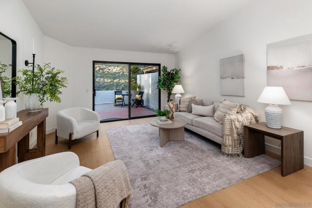 Image 5 of 51 For 17922 Avenida Cordillera  258