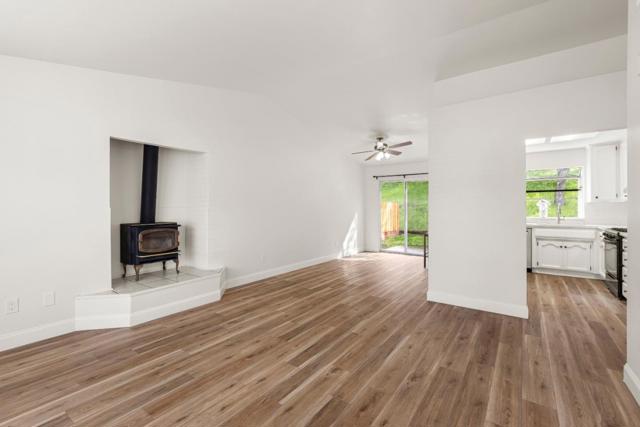 46315 Pine Meadow Drive, King City CA: https://media.crmls.org/mediaz/2b517954-edac-404b-90d2-7ee722a8cf52.jpg