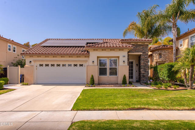5091 Via Fresco, Camarillo CA: https://media.crmls.org/mediaz/2b5186fe-c623-499b-86f1-16bba60d719a.jpg