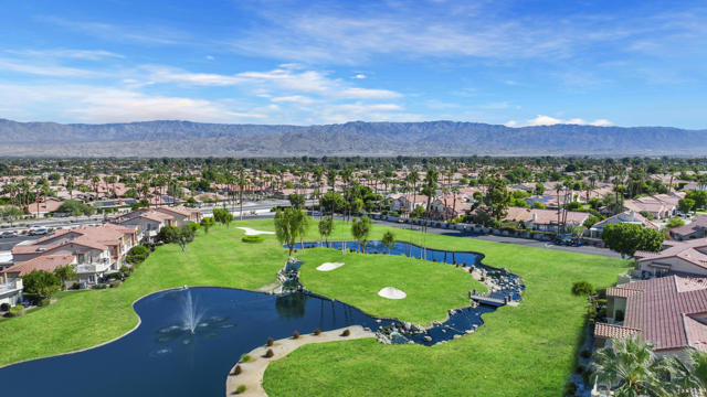 Image 27 of 33 For 78347 Terra Cotta Court