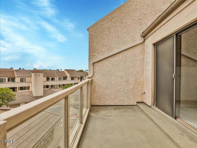 612 Island View Circle, Port Hueneme CA: https://media.crmls.org/mediaz/2b5412b9-09b3-4053-84eb-bd6bd795cd07.jpg