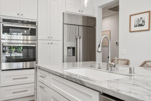 1813 Windriver Street, San Marcos CA: https://media.crmls.org/mediaz/2b549ae2-bf4b-4cc0-9eb3-22e5012d730d.jpg